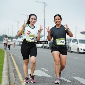 Runner Photo 7665991