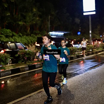 Runner Photo 7666007
