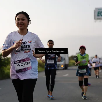 Runner Photo 7666032
