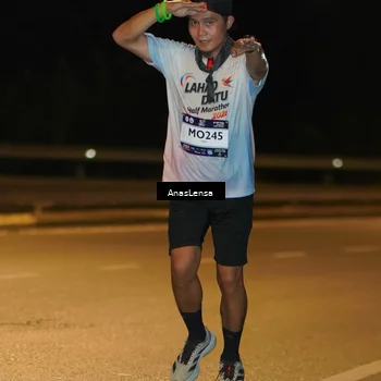 Runner Photo 7666036