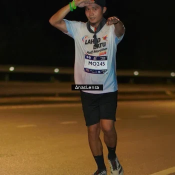 Runner Photo 7666045