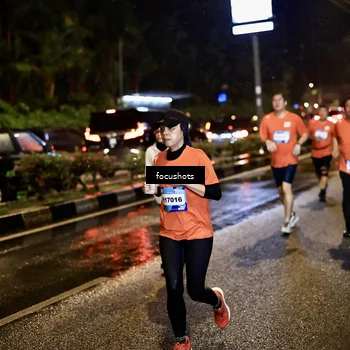 Runner Photo 7666053