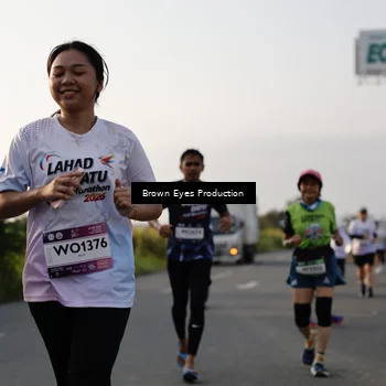 Runner Photo 7666058