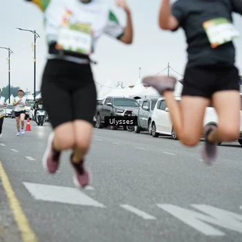 Runner Photo 7666066