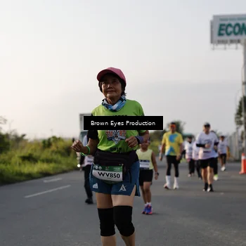 Runner Photo 7666083