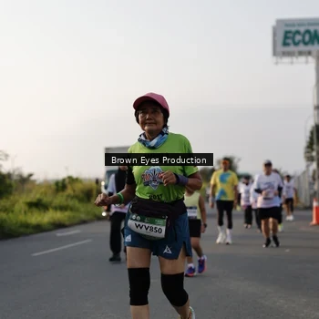 Runner Photo 7666087