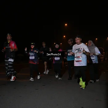 Runner Photo 7666088