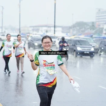 Runner Photo 7666096