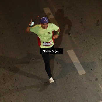 Runner Photo 7666105