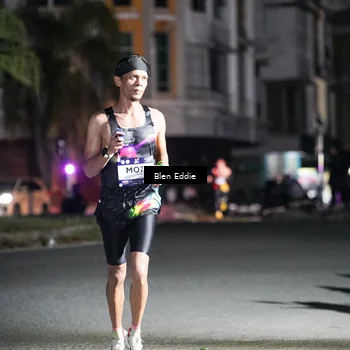 Runner Photo 7666121