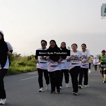 Runner Photo 7666134