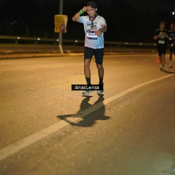Runner Photo 7666137