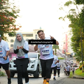 Runner Photo 7666162
