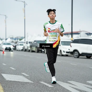 Runner Photo 7666166