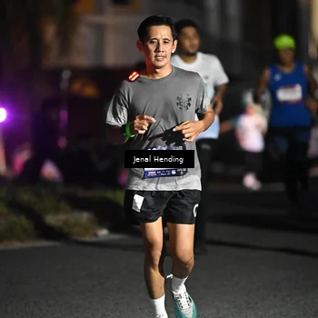 Runner Photo 7666175