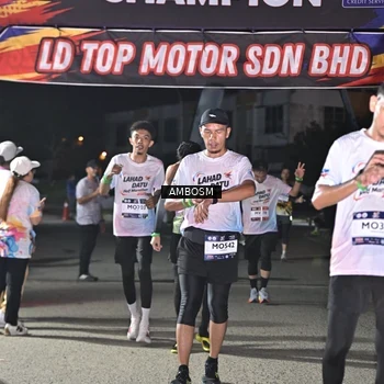 Runner Photo 7666183