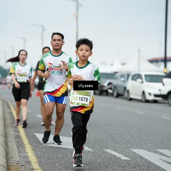 Runner Photo 7666184