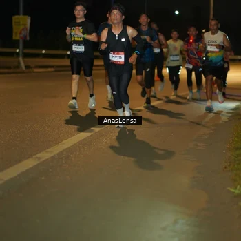 Runner Photo 7666199