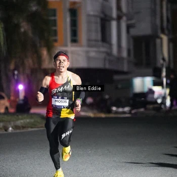 Runner Photo 7666223