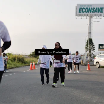 Runner Photo 7666234