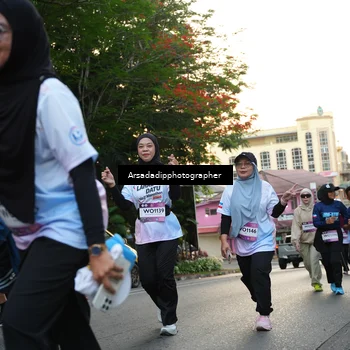 Runner Photo 7666238