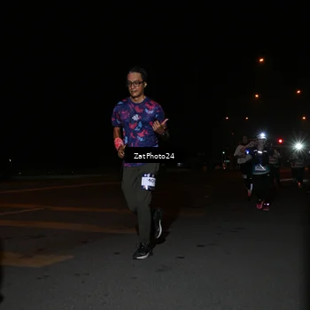 Runner Photo 7666240