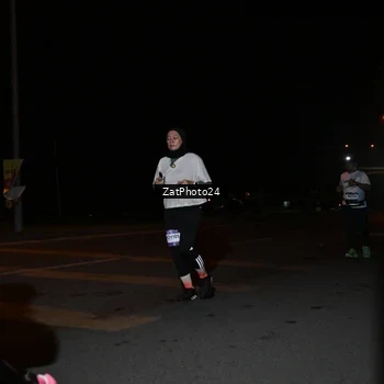 Runner Photo 7666243