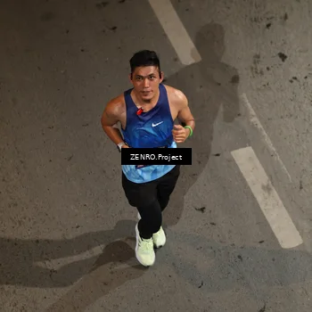 Runner Photo 7666269
