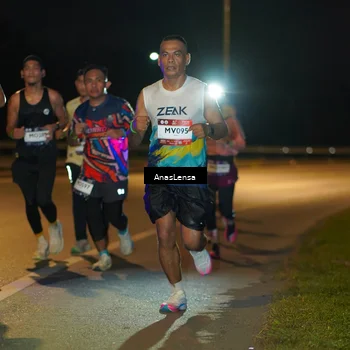 Runner Photo 7666274