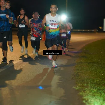 Runner Photo 7666276