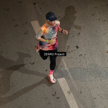 Runner Photo 7666314