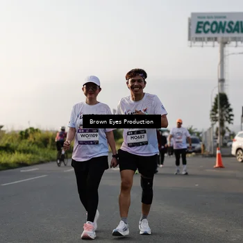 Runner Photo 7666352