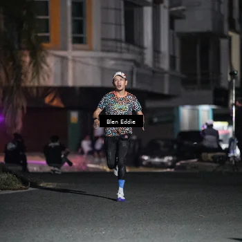 Runner Photo 7666357