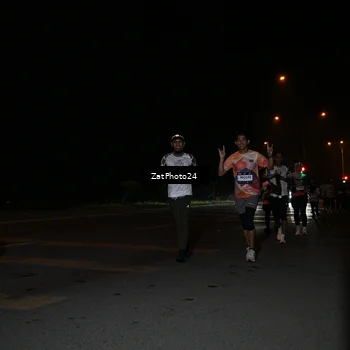 Runner Photo 7666369