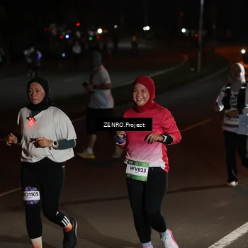Runner Photo 7666378