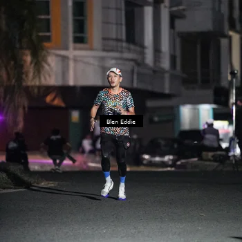 Runner Photo 7666393