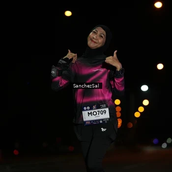 Runner Photo 7666412
