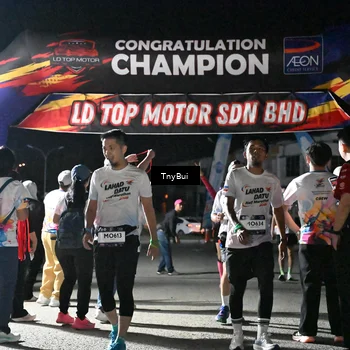 Runner Photo 7666416