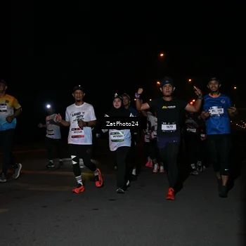 Runner Photo 7666431