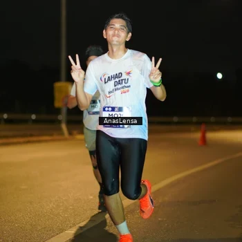 Runner Photo 7666437