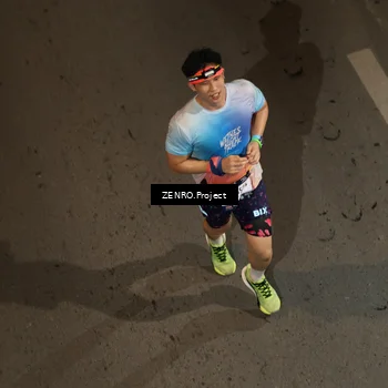 Runner Photo 7666449