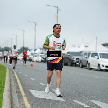 Runner Photo 7666465