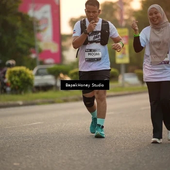 Runner Photo 7666485