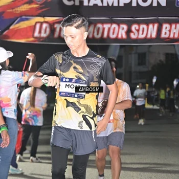 Runner Photo 7666497