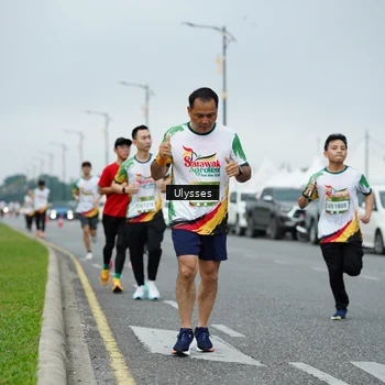 Runner Photo 7666531