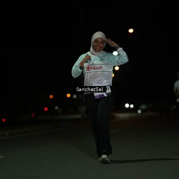Runner Photo 7666543