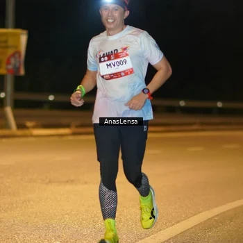 Runner Photo 7666546