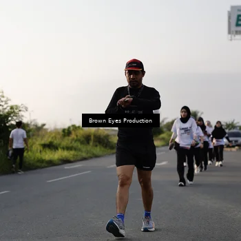 Runner Photo 7666552