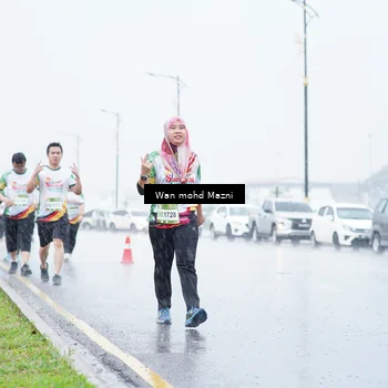 Runner Photo 7666579