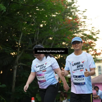 Runner Photo 7666586